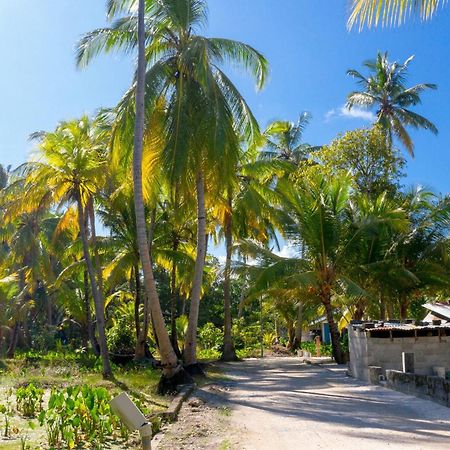 ホテル Millennium Fuvahmulah エクステリア 写真